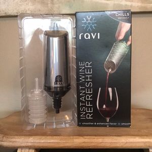 Ravi instant wine refresher NIB